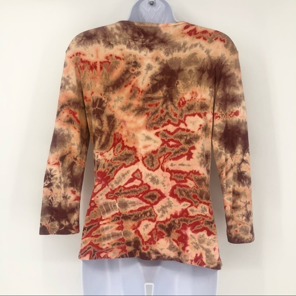 Tryst Medium Peach, Red, & Brown 3/4 Sleeve Stretchy Knit Tie Dye Heart Love Top - Picture 4 of 4